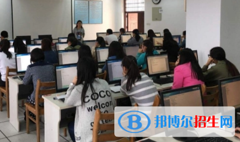 廣西2023年女生讀計(jì)算機(jī)學(xué)校學(xué)什么專(zhuān)業(yè)好