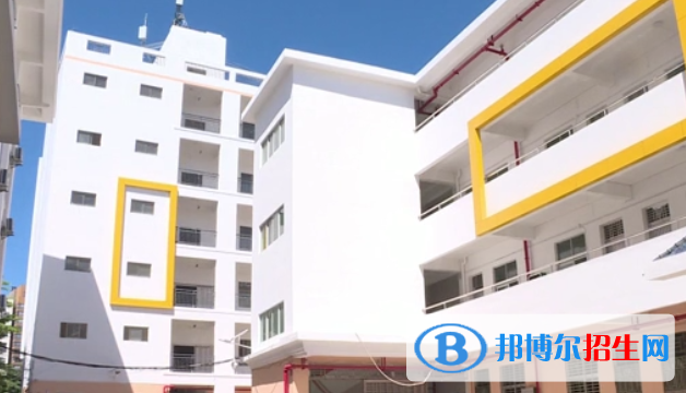 保亭中學2023年學費、收費多少 