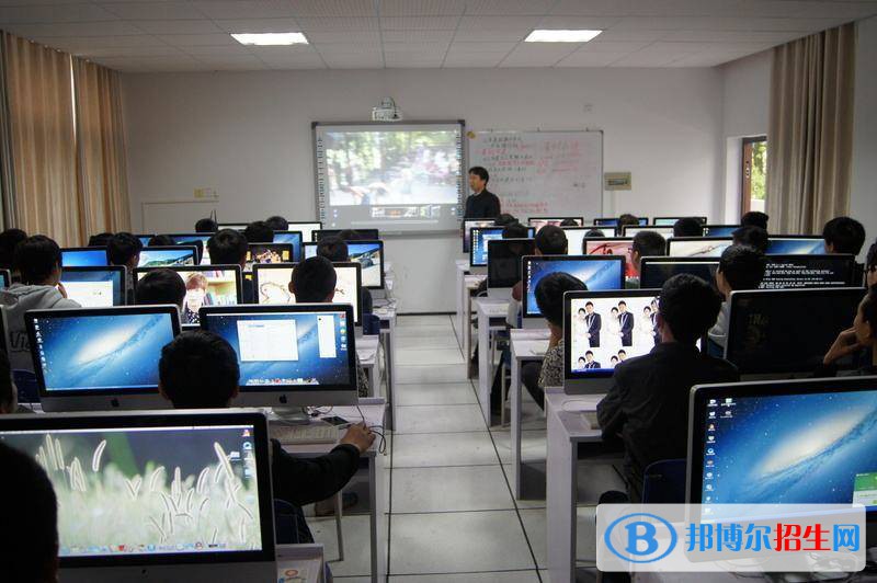 蘭州2023年職高計算機(jī)學(xué)校有哪些