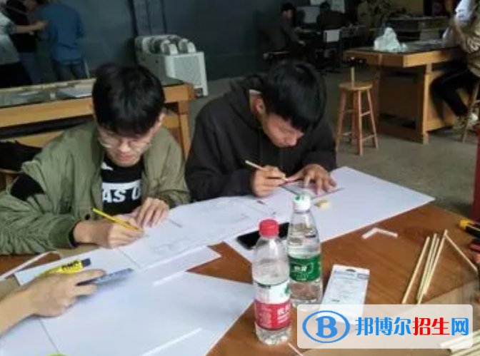 大學(xué)產(chǎn)品設(shè)計(jì)專業(yè)可以從事哪些工作？