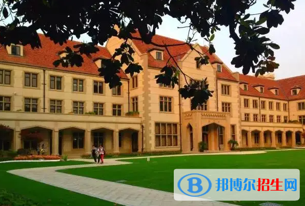 南京第三高級(jí)中學(xué)國(guó)際部2023年課程體系2