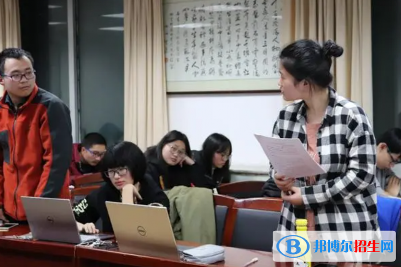 大學(xué)歷史教育專業(yè)可以從事哪些工作？