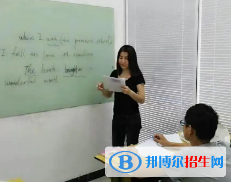 大學(xué)土耳其語專業(yè)可以從事哪些工作？