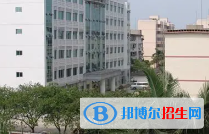 廣西2023年計算機(jī)學(xué)校好還是職高好
