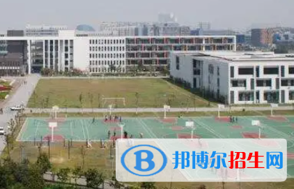 蘇州高博軟件技術(shù)職業(yè)學院是大專還是中專(蘇州高博軟件技術(shù)職業(yè)學院)