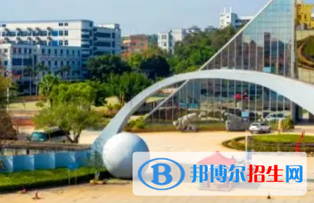 泉州華光職業(yè)學院是大專還是中專(泉州華光職業(yè)學院)