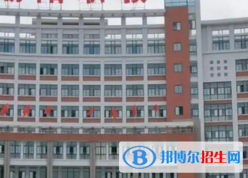 廣東2023年職業(yè)中專(zhuān)和計(jì)算機(jī)學(xué)校哪個(gè)好