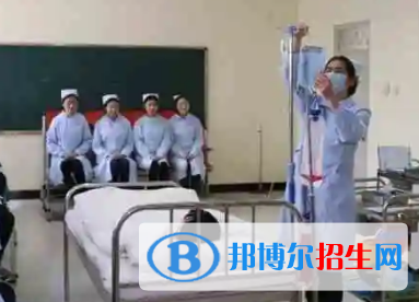河南2023年衛(wèi)校學什么好有前途