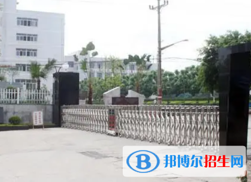 重慶萬(wàn)州區(qū)可以報(bào)名的中專學(xué)校有哪些?(附中專學(xué)校排名)