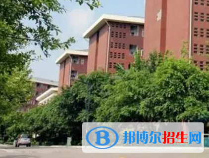 重慶能源職業(yè)學(xué)院是不是全日制大專(zhuān)院校?