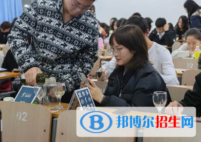 葡萄酒文化與營(yíng)銷(xiāo)專(zhuān)業(yè)好嗎?