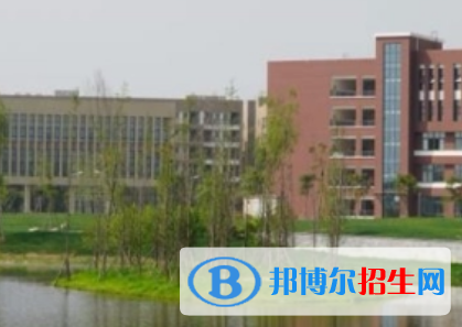 2023高鐵綜合維修技術(shù)專業(yè)的高職?？茖W(xué)校有哪些?(附排名)