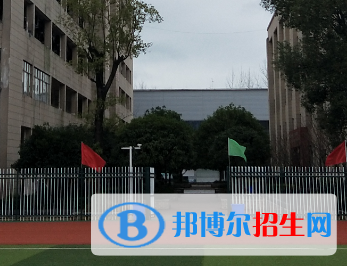 蘆溪周敦頤學(xué)校2022年分?jǐn)?shù)線是多少？（2023參考）