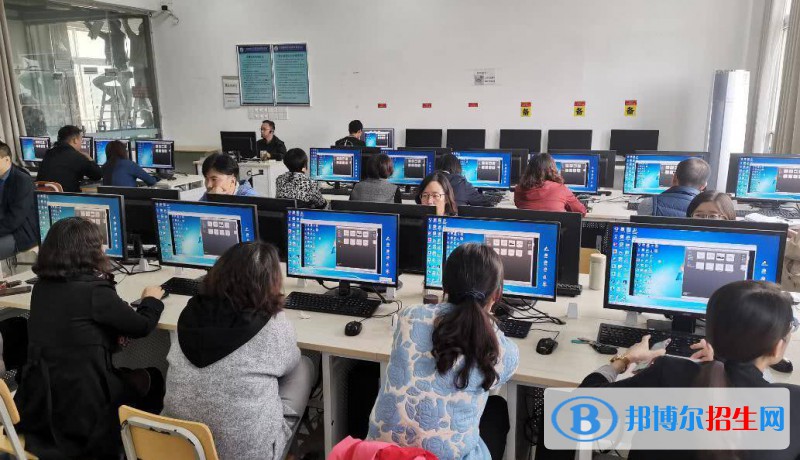 蘭州2023年計算機(jī)學(xué)校好不好
