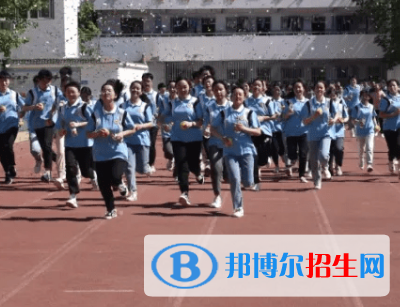 開封市田家炳實(shí)驗(yàn)中學(xué)、立洋外國(guó)語學(xué)校2022年分?jǐn)?shù)線是多少?(2023參考)