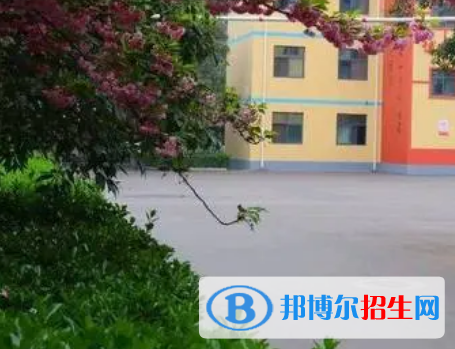 澠池容一學校2022年分數(shù)線是多少?(2023參考)