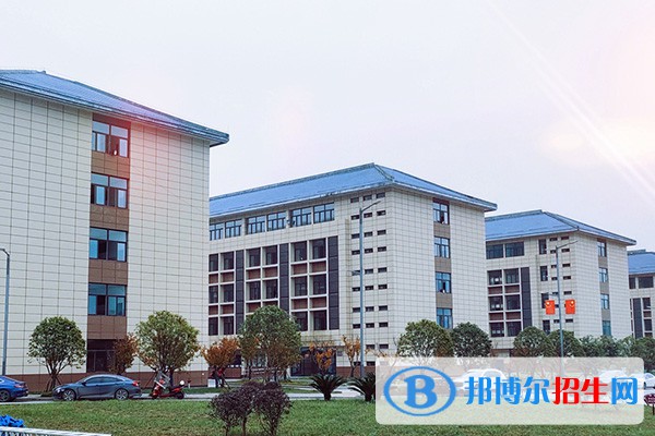 達州職業(yè)技術(shù)學(xué)院單招2023年報名時間