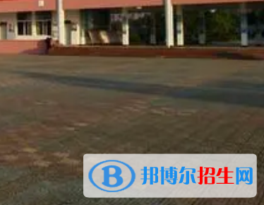 望江縣長江學(xué)校2022年分數(shù)線是多少?(2023參考)