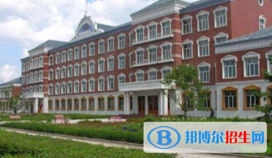 伊春所有公辦大學有哪些？（附大學名單）