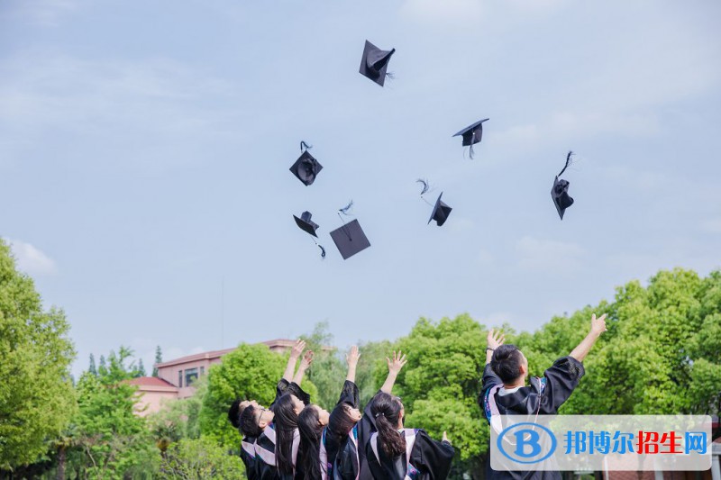 四川2023年初中生考什么計算機(jī)學(xué)校
