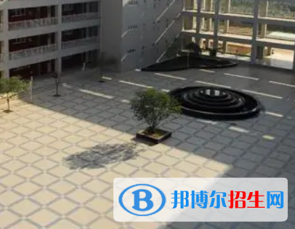 長(zhǎng)安區(qū)二中、長(zhǎng)安三中2022錄取分?jǐn)?shù)線(xiàn) (2023參考)