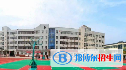 南陽市漢冶中學(xué)、南陽市藝術(shù)中學(xué)2022錄取分數(shù)線（2023參考）