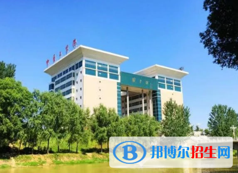 中原工學(xué)院是不是雙一流大學(xué)嗎？