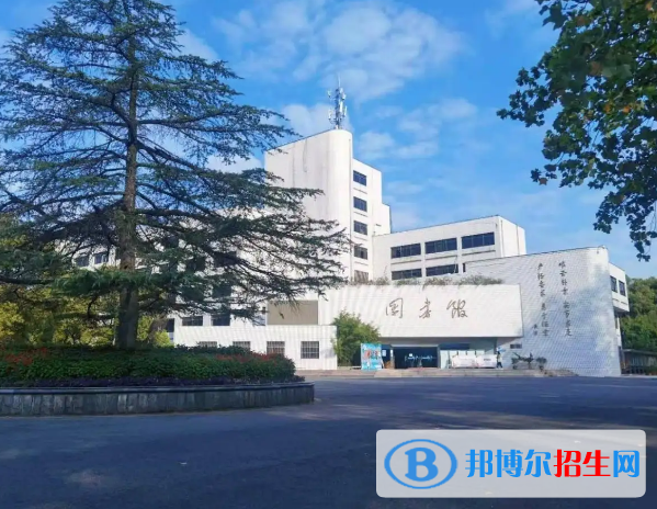 2022中國水利電力類大學(xué)排名(校友會)