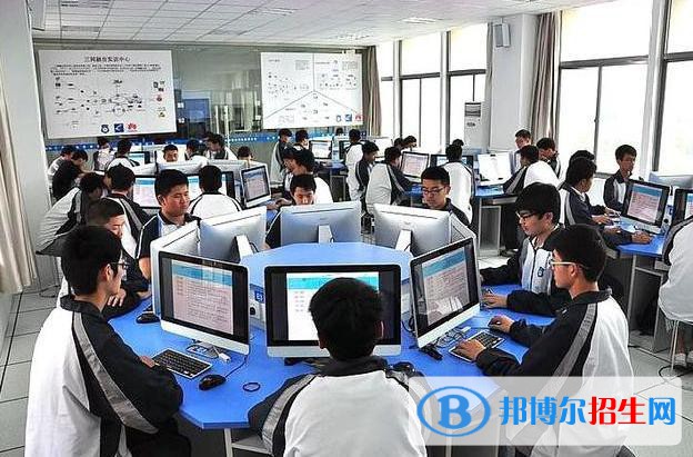 四川2023年計算機學校讀什么專業(yè)好