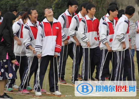杭州2023年中專(zhuān)與高中的區(qū)別
