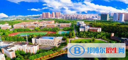 文華學(xué)院是不是雙一流大學(xué)？