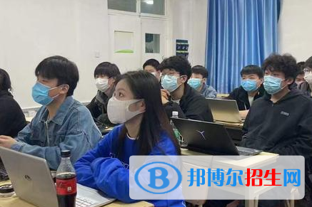 廣東2023年初中生可以上計算機(jī)學(xué)校嗎