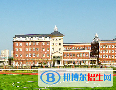 上?；蒽`頓國際學校初中部2023年報名時間