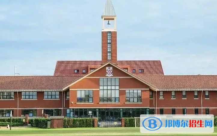 上?；蒽`頓國際學校初中部2023年學費標準2