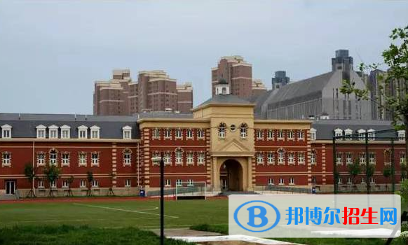 上?；蒽`頓國際學(xué)校初中部靠譜嗎2