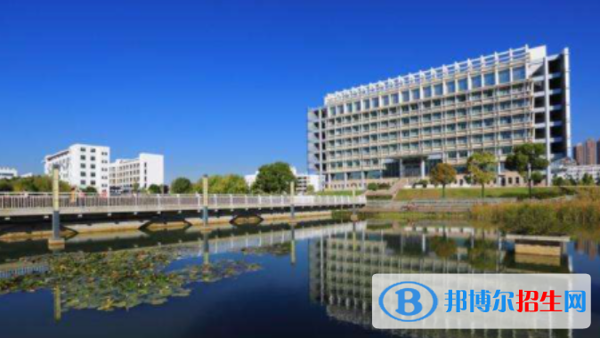 蚌埠工商學(xué)院是不是雙一流大學(xué)？ 