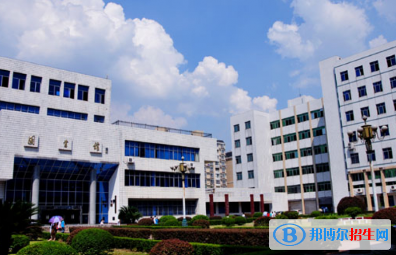 湖南工業(yè)大學(xué)科技學(xué)院是幾本？是985和211嗎？