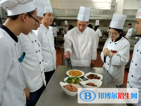 南通市旅游中等專業(yè)學校2023年招生辦聯(lián)系電話
