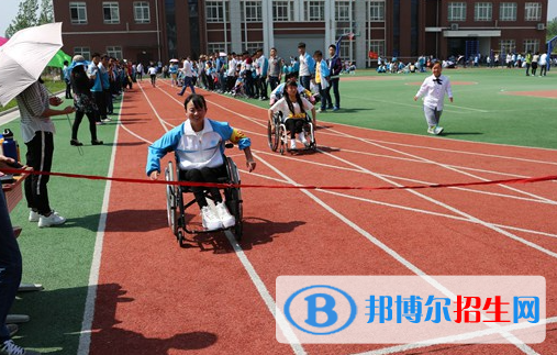 陜西省自強(qiáng)中等專業(yè)學(xué)校2023年學(xué)費(fèi)、收費(fèi)多少