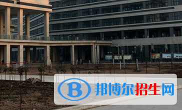 2023年咸陽(yáng)中鐵工程職業(yè)技術(shù)學(xué)校學(xué)費(fèi)、收費(fèi)多少