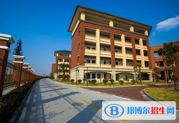 慈溪市龍山中學2022錄取分數(shù)線（2023參考）