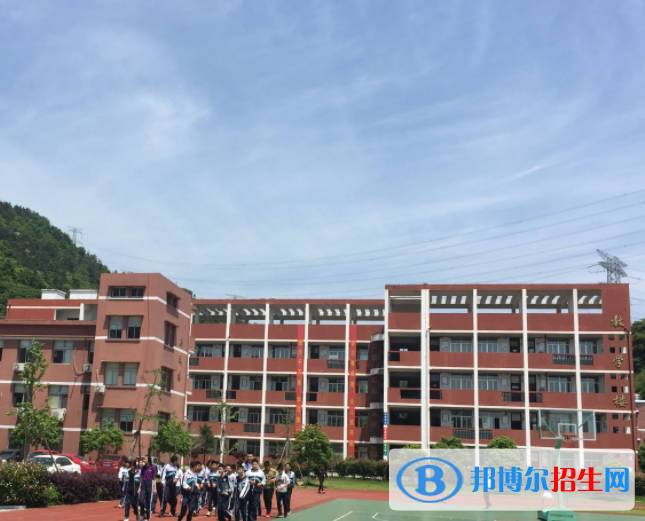 樂清市知臨中學(xué)2022錄取分?jǐn)?shù)線（2023參考）