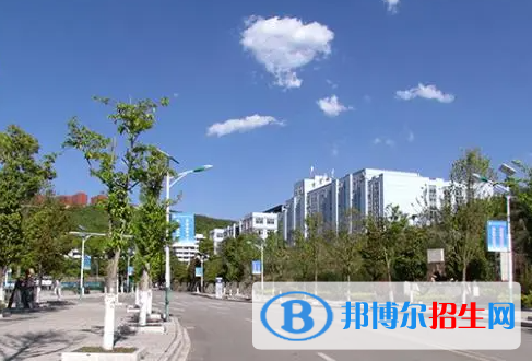 2023年盤縣職業(yè)技術(shù)學(xué)校學(xué)費(fèi)、收費(fèi)多少 