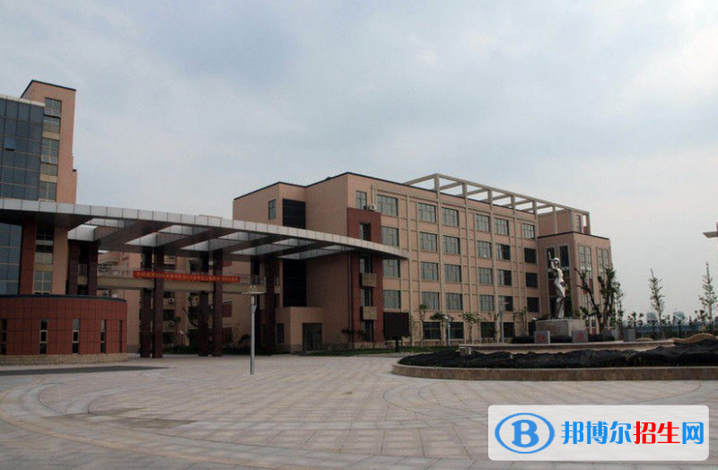 海寧市高級(jí)中學(xué)2022錄取分?jǐn)?shù)線(xiàn)（2023參考）