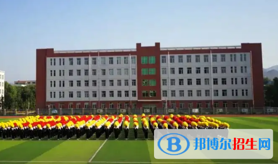 2023豐寧職教中心多少錢(學(xué)費(fèi)明細(xì))
