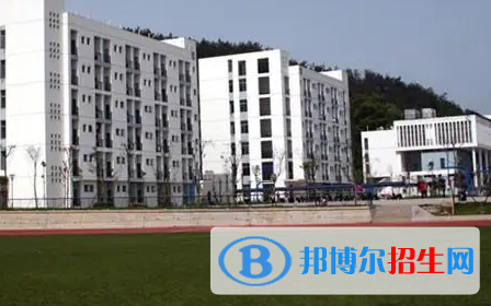 蒲江縣技工學(xué)校地址在哪里，哪個(gè)地區(qū)，哪個(gè)城市?