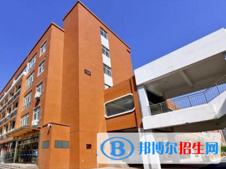 2023蒼南縣勤奮職業(yè)學(xué)校多少錢(qián)(學(xué)費(fèi)明細(xì))