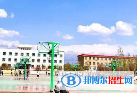 新疆林業(yè)學(xué)校地址在哪里，哪個地區(qū)，哪個城市?