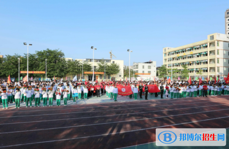 2023瓊海市嘉積第三中學(xué)多少錢(學(xué)費明細(xì))