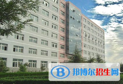 北京二七機(jī)車廠技工學(xué)校地址在哪里，哪個地區(qū)，哪個城市?